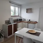 Apartman La De Ananas - Privada Con Entrada Independiente